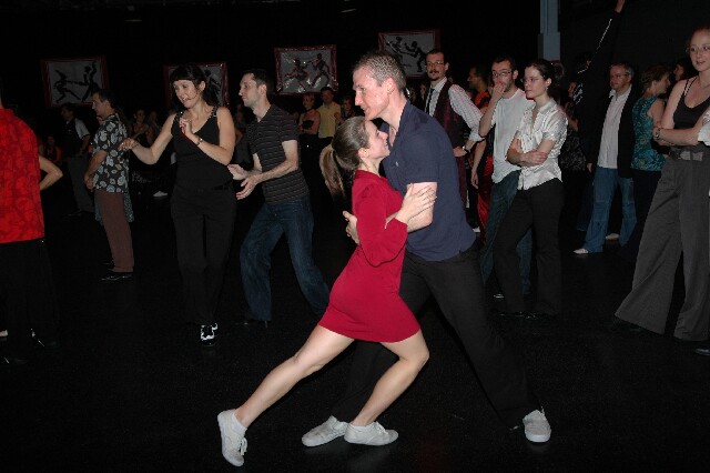 min 2007 11 10 fous swing 433